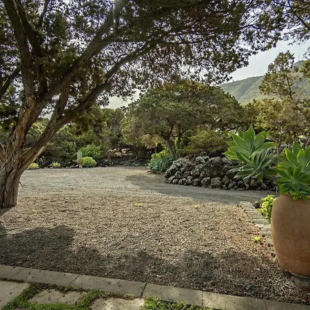 Sabinas - El Guincho, Garachico