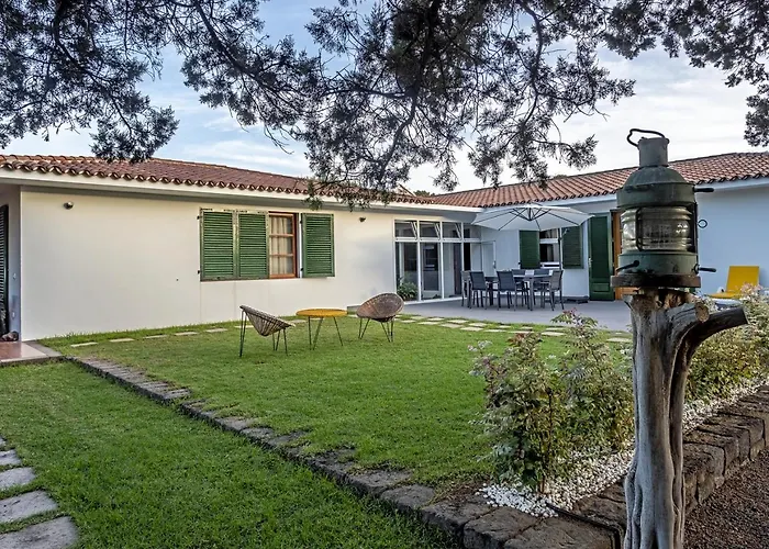Villa Sabinas - El Guincho, *